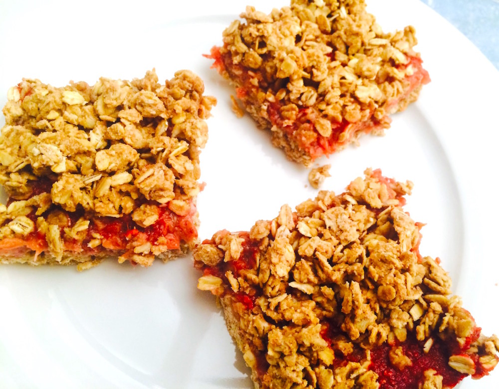 Strawberry-Rhubarb Oatmeal Squares - Fresh Fork Market